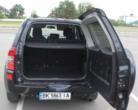 Черный Сузуки Гранд Витара, объемом двигателя 2 л и пробегом 180 тыс. км за 7499 $, фото 6 на Automoto.ua