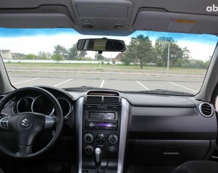 Черный Сузуки Гранд Витара, объемом двигателя 2 л и пробегом 180 тыс. км за 7499 $, фото 7 на Automoto.ua