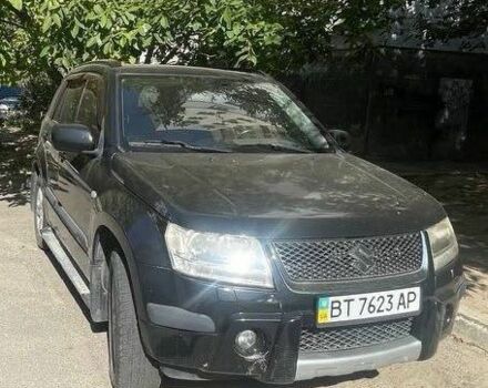 Чорний Сузукі Гранд Вітара, об'ємом двигуна 2 л та пробігом 210 тис. км за 6000 $, фото 4 на Automoto.ua