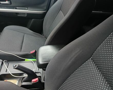 Черный Сузуки Гранд Витара, объемом двигателя 2 л и пробегом 223 тыс. км за 6800 $, фото 4 на Automoto.ua