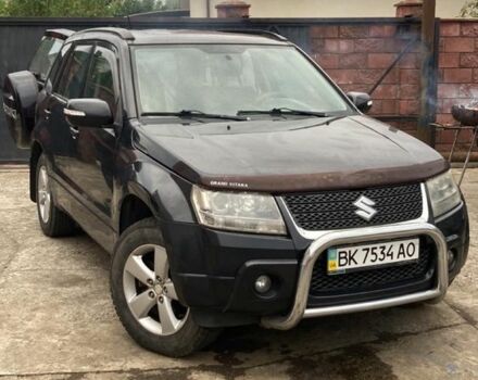 Чорний Сузукі Гранд Вітара, об'ємом двигуна 2.4 л та пробігом 270 тис. км за 7000 $, фото 4 на Automoto.ua
