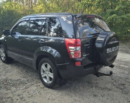 Чорний Сузукі Гранд Вітара, об'ємом двигуна 2 л та пробігом 216 тис. км за 7700 $, фото 5 на Automoto.ua
