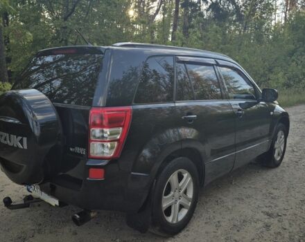 Чорний Сузукі Гранд Вітара, об'ємом двигуна 2 л та пробігом 216 тис. км за 7700 $, фото 4 на Automoto.ua