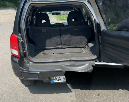 Чорний Сузукі Гранд Вітара, об'ємом двигуна 2 л та пробігом 238 тис. км за 5900 $, фото 8 на Automoto.ua