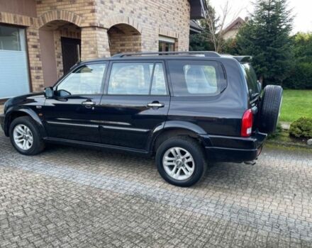 Чорний Сузукі Гранд Вітара, об'ємом двигуна 2 л та пробігом 270 тис. км за 1800 $, фото 1 на Automoto.ua