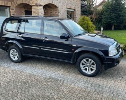 Чорний Сузукі Гранд Вітара, об'ємом двигуна 2 л та пробігом 270 тис. км за 1800 $, фото 2 на Automoto.ua