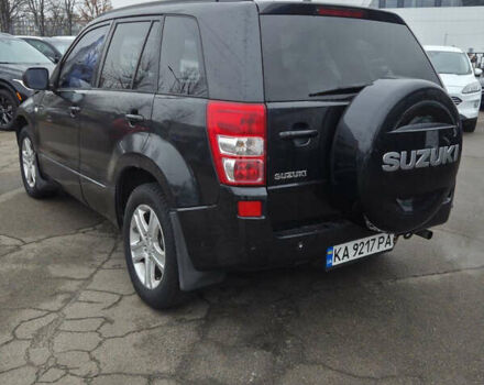 Чорний Сузукі Гранд Вітара, об'ємом двигуна 2 л та пробігом 240 тис. км за 5999 $, фото 8 на Automoto.ua