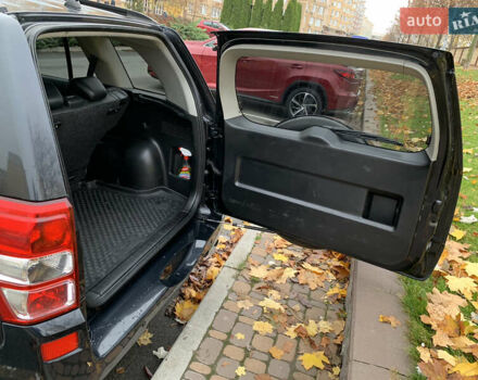 Чорний Сузукі Гранд Вітара, об'ємом двигуна 2 л та пробігом 274 тис. км за 7200 $, фото 16 на Automoto.ua