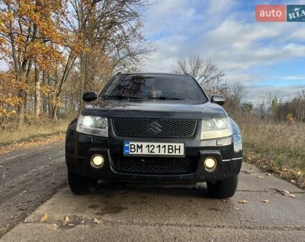 Черный Сузуки Гранд Витара, объемом двигателя 2 л и пробегом 296 тыс. км за 6500 $, фото 1 на Automoto.ua