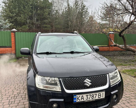 Черный Сузуки Гранд Витара, объемом двигателя 2 л и пробегом 190 тыс. км за 9000 $, фото 5 на Automoto.ua