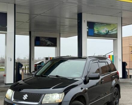 Черный Сузуки Гранд Витара, объемом двигателя 2 л и пробегом 155 тыс. км за 8999 $, фото 2 на Automoto.ua