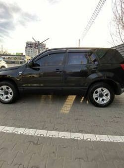 Чорний Сузукі Гранд Вітара, об'ємом двигуна 2.7 л та пробігом 165 тис. км за 7000 $, фото 3 на Automoto.ua