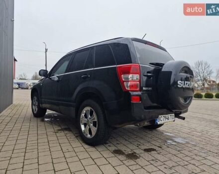 Черный Сузуки Гранд Витара, объемом двигателя 2 л и пробегом 102 тыс. км за 7500 $, фото 5 на Automoto.ua