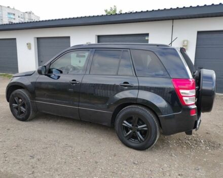 Чорний Сузукі Гранд Вітара, об'ємом двигуна 2.7 л та пробігом 223 тис. км за 6000 $, фото 2 на Automoto.ua