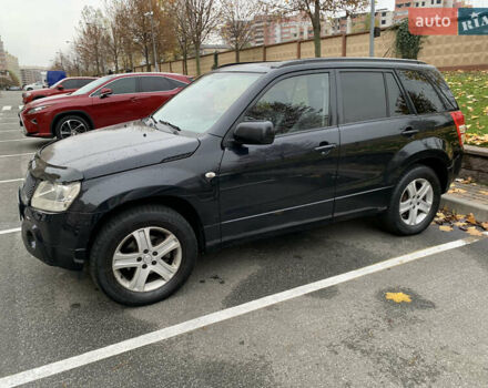 Чорний Сузукі Гранд Вітара, об'ємом двигуна 2 л та пробігом 274 тис. км за 7200 $, фото 30 на Automoto.ua