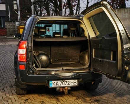 Черный Сузуки Гранд Витара, объемом двигателя 2 л и пробегом 218 тыс. км за 5499 $, фото 5 на Automoto.ua