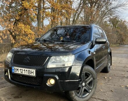 Черный Сузуки Гранд Витара, объемом двигателя 2 л и пробегом 296 тыс. км за 6500 $, фото 2 на Automoto.ua