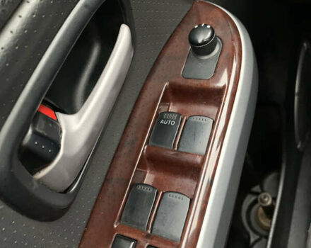 Чорний Сузукі Гранд Вітара, об'ємом двигуна 2 л та пробігом 274 тис. км за 7200 $, фото 3 на Automoto.ua