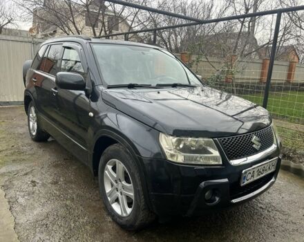 Черный Сузуки Гранд Витара, объемом двигателя 2 л и пробегом 261 тыс. км за 5600 $, фото 1 на Automoto.ua