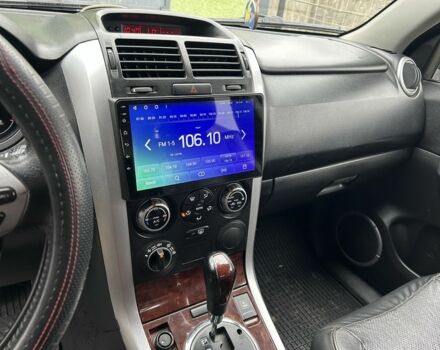 Черный Сузуки Гранд Витара, объемом двигателя 2 л и пробегом 261 тыс. км за 5600 $, фото 13 на Automoto.ua