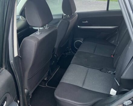 Черный Сузуки Гранд Витара, объемом двигателя 2 л и пробегом 157 тыс. км за 7300 $, фото 10 на Automoto.ua