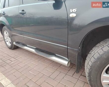 Черный Сузуки Гранд Витара, объемом двигателя 2.7 л и пробегом 199 тыс. км за 5500 $, фото 3 на Automoto.ua
