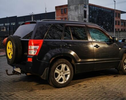 Черный Сузуки Гранд Витара, объемом двигателя 2 л и пробегом 218 тыс. км за 5499 $, фото 3 на Automoto.ua