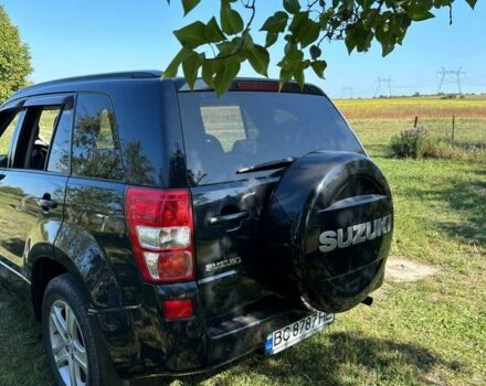 Чорний Сузукі Гранд Вітара, об'ємом двигуна 2 л та пробігом 285 тис. км за 6800 $, фото 3 на Automoto.ua