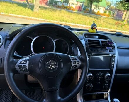 Черный Сузуки Гранд Витара, объемом двигателя 2.7 л и пробегом 249 тыс. км за 8800 $, фото 4 на Automoto.ua