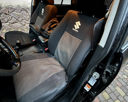 Чорний Сузукі Гранд Вітара, об'ємом двигуна 0 л та пробігом 300 тис. км за 5500 $, фото 16 на Automoto.ua