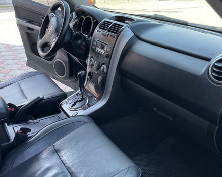 Чорний Сузукі Гранд Вітара, об'ємом двигуна 2 л та пробігом 285 тис. км за 6600 $, фото 11 на Automoto.ua