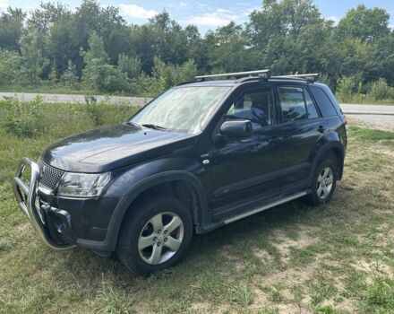 Чорний Сузукі Гранд Вітара, об'ємом двигуна 1.9 л та пробігом 325 тис. км за 4500 $, фото 1 на Automoto.ua