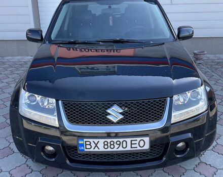 Чорний Сузукі Гранд Вітара, об'ємом двигуна 2 л та пробігом 285 тис. км за 6600 $, фото 1 на Automoto.ua