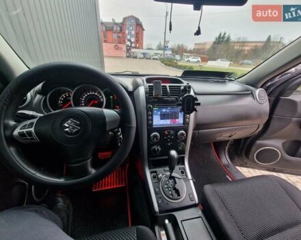 Черный Сузуки Гранд Витара, объемом двигателя 2 л и пробегом 102 тыс. км за 7500 $, фото 13 на Automoto.ua