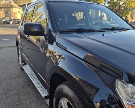 Чорний Сузукі Гранд Вітара, об'ємом двигуна 2 л та пробігом 109 тис. км за 9600 $, фото 7 на Automoto.ua