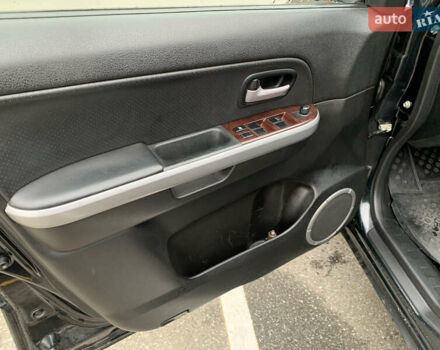 Чорний Сузукі Гранд Вітара, об'ємом двигуна 2 л та пробігом 274 тис. км за 7200 $, фото 25 на Automoto.ua