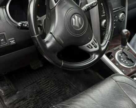 Черный Сузуки Гранд Витара, объемом двигателя 2 л и пробегом 276 тыс. км за 5200 $, фото 11 на Automoto.ua