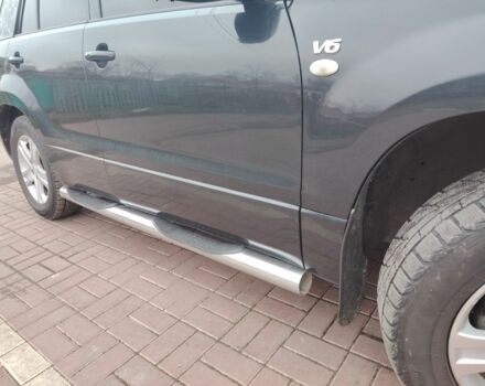 Черный Сузуки Гранд Витара, объемом двигателя 2.7 л и пробегом 200 тыс. км за 5500 $, фото 3 на Automoto.ua