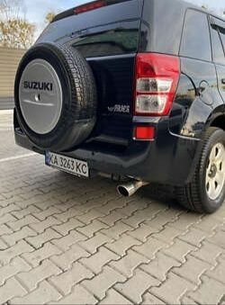 Чорний Сузукі Гранд Вітара, об'ємом двигуна 2.7 л та пробігом 165 тис. км за 7000 $, фото 4 на Automoto.ua