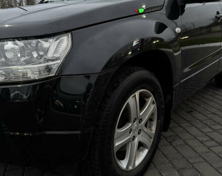 Чорний Сузукі Гранд Вітара, об'ємом двигуна 2 л та пробігом 87 тис. км за 8000 $, фото 1 на Automoto.ua