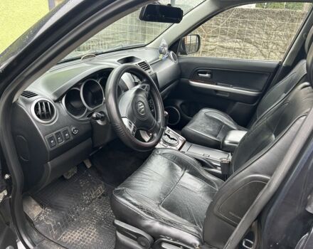 Черный Сузуки Гранд Витара, объемом двигателя 2 л и пробегом 261 тыс. км за 5600 $, фото 9 на Automoto.ua