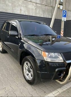 Чорний Сузукі Гранд Вітара, об'ємом двигуна 2.7 л та пробігом 165 тис. км за 7000 $, фото 1 на Automoto.ua