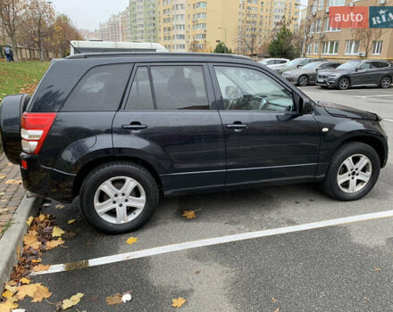 Чорний Сузукі Гранд Вітара, об'ємом двигуна 2 л та пробігом 274 тис. км за 7200 $, фото 38 на Automoto.ua