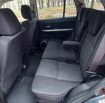 Черный Сузуки Гранд Витара, объемом двигателя 2 л и пробегом 218 тыс. км за 7800 $, фото 11 на Automoto.ua