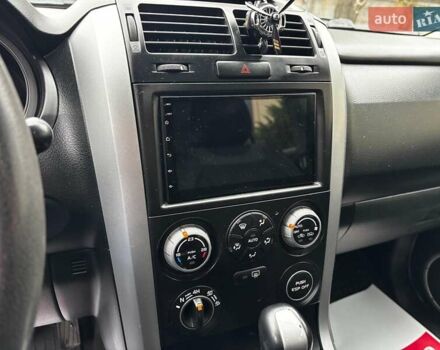 Черный Сузуки Гранд Витара, объемом двигателя 2 л и пробегом 238 тыс. км за 8790 $, фото 19 на Automoto.ua