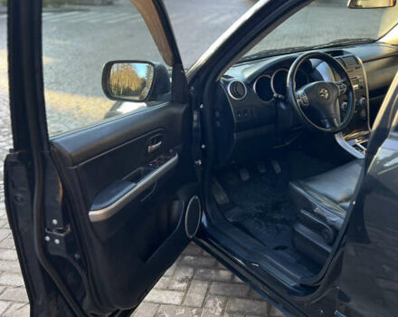 Чорний Сузукі Гранд Вітара, об'ємом двигуна 2 л та пробігом 209 тис. км за 7500 $, фото 9 на Automoto.ua