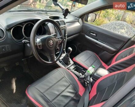 Сузуки Гранд Витара 2007 в Днепре (Днепропетровске) на Automoto.ua Черный Сузуки Гранд Витара, объемом двигателя 2 л и пробегом 244 тыс. км за 7900 $, фото 2 на Automoto.ua