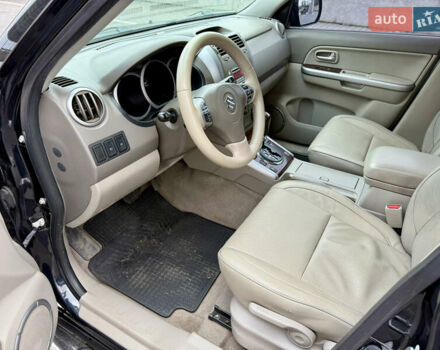 Черный Сузуки Гранд Витара, объемом двигателя 2.74 л и пробегом 178 тыс. км за 7500 $, фото 21 на Automoto.ua