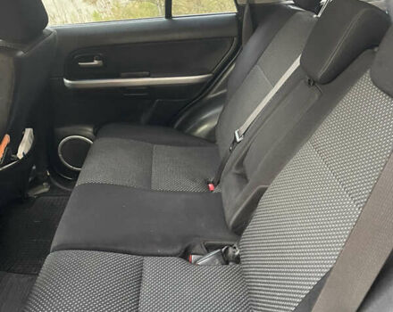 Черный Сузуки Гранд Витара, объемом двигателя 2 л и пробегом 290 тыс. км за 6200 $, фото 14 на Automoto.ua