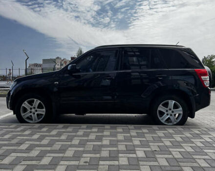 Черный Сузуки Гранд Витара, объемом двигателя 2 л и пробегом 211 тыс. км за 7499 $, фото 4 на Automoto.ua